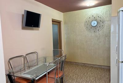 Apartament cu 3 camere semidecomandat, mobilat în Spitalul Județean - 2