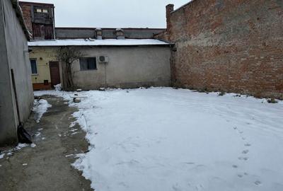 Spațiu comercial, de 260 mp, în Exterior Vest - 1