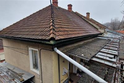 Casă individuală cu 6 camere cu Teren 500 Mp în Muncitoresc - 2