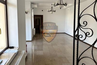 Casă cu 4 camere cu Teren 300 Mp în Tomis II - 13