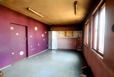 Cladire spatiu de productie si depozitare Carierei - 6