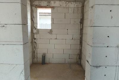 Casă cu Teren 300 Mp în Vasile Alecsandri - 1