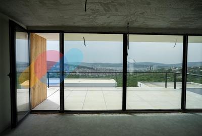 Casă individuală cu 4 camere cu Canalizare în Europa - 2