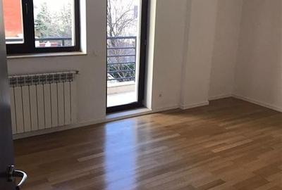 Birou de inchiriat langa Parcul Herastrau - Penthouse cu terasa - 10