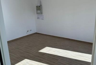 Spațiu comercial, de 1,240 mp, în Central - 6