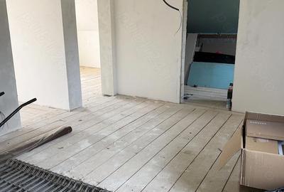 Casă cu Teren 1640 Mp în Cărbunari - 3