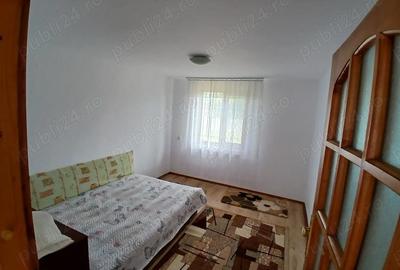 Casă cu 5 camere cu Teren 2000 Mp în Drăgotești - 1