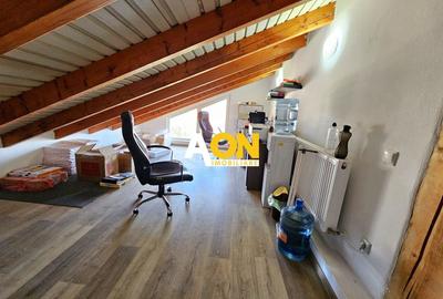 Apartament cu 4 camere decomandat, mobilat în Central - 4