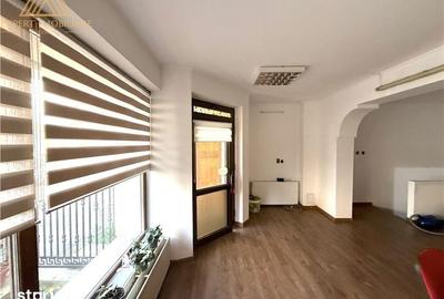 Spațiu comercial, de 60 mp, în Central - 3