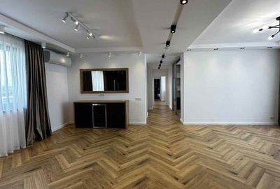 Apartament cu 4 camere decomandat în Central - 18