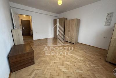 Garsonieră decomandată, mobilată în Bălcescu - 2