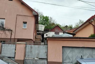 Casă cu 2 camere cu Teren 370 Mp în Central - 2
