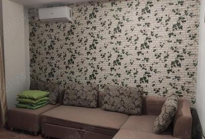 Garsonieră decomandată în Central - 2