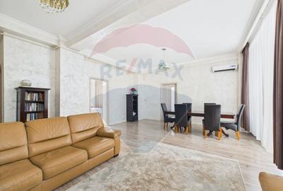 Apartament deosebit cu 3 camere | Curte 63 mp | Damaroaia - 2