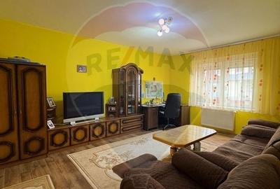 Casa / Vila cu 10 camere de vanzare in zona Braytim - 12