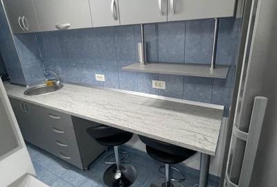 Garsonieră decomandată în Central - 3