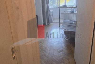 Garsonieră decomandată, mobilată în Costin Georgian - 2