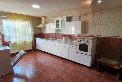 Zona AFI Palace casa 2007 parter 3 camere  la 117000 euro - 7