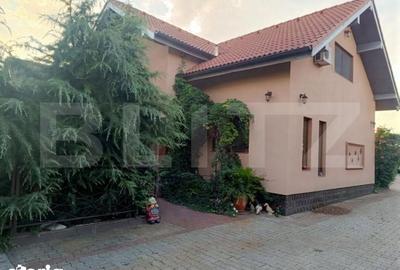 Casă cu 5 camere cu Teren 720 Mp în Sânmihaiu Român - 4