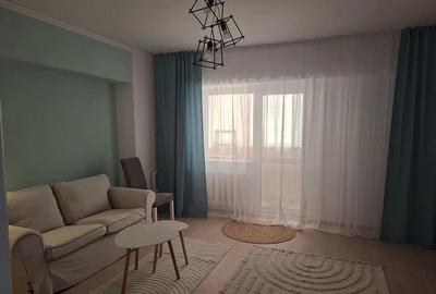 Apartament cu 2 camere decomandat, mobilat în Dacia