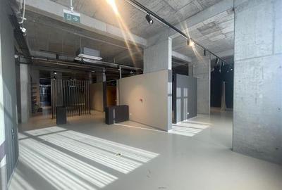 Spațiu comercial, de 1,806 mp, în Central - 5