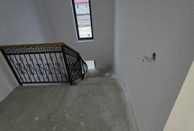 Casa individuala 5 camere, 230mp, garaj, terasa, teren 716mp, in Chinteni - 10