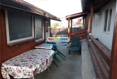 Casă cu 4 camere cu Teren 1050 Mp în Central - 2