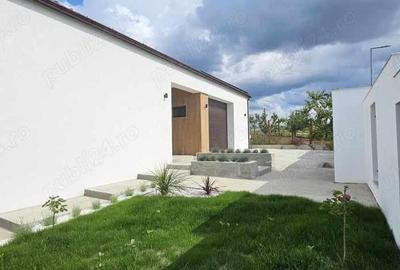 Casa de vanzare, zona dealuri str. Piatra Craiului - 6