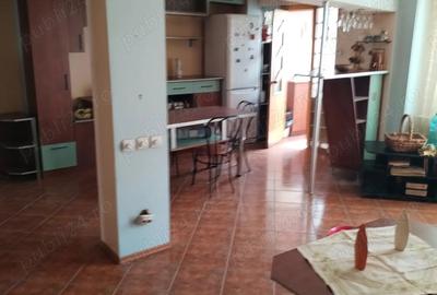 Apartament cu 3 camere decomandat în Central - 5