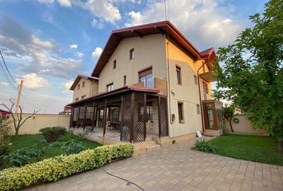 Dobroesti | Vila 8 Camere | P+1+M+P | TEREN 360 Mp | Constructie 2008 - 2