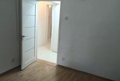 APARTAMENT 3 CAMERE  SPATIOS, M.BRAVU LANGA KAUFLAND  SI INTERSECTIA VITAN - 11