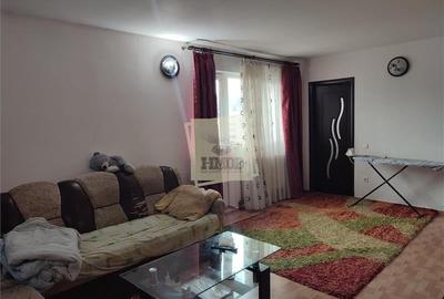 Apartament cu 4 camere 2 balcoane si baie cu fereastra pe Mihai Viteazu - 4
