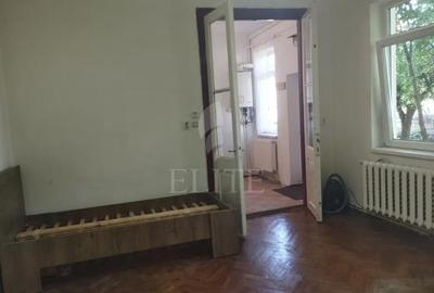 Apartament o camera în zona GRUIA - 1