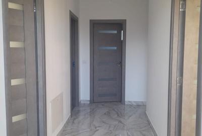 Casă cu 3 camere în Central - 1