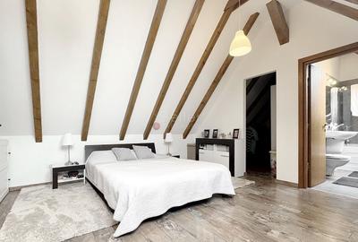 Apartament cu 2 camere decomandat, mobilat în Tractorul - 3