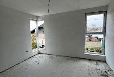 Valu lui Traian - Centru! Vila P+1 - 4