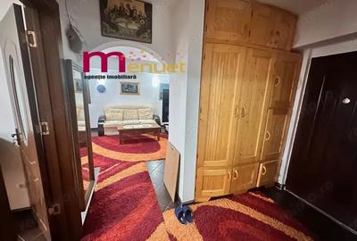 Apartament 2 camere,zona Mircea Voda,etaj 1 - 12