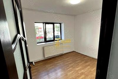 Apartament in zona Frumoasa 4 camere - 4