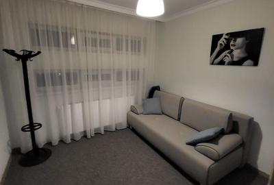 Apartament cu 3 camere decomandat în Central - 6