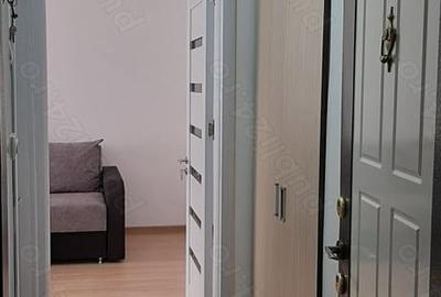 Garsonieră decomandată în Central - 7