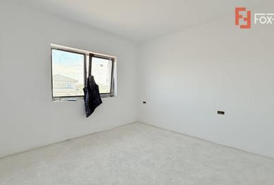 Duplex cu 5 camere cu Canalizare în Moșnița Veche - 9