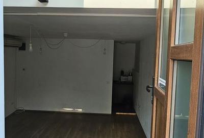 Spațiu comercial, de 44 mp, în Muncii - 3