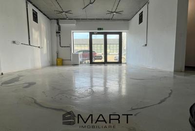 Spațiu comercial, de 42 mp, în Tractorul - 2