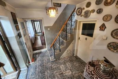 Casă cu 6 camere cu Teren 208 Mp în Central - 11