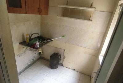 Cta -29.000 Urgent -SERE Garsoniera PARTER cu baie ?i buc din construc?ia blocului 21mp Cta -29.000 Urgent -SERE Garsoniera PARTER cu baie ?i buc din construc?ia blocului 21mp - 4