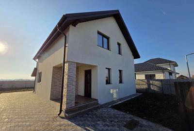 Casă individuală cu 4 camere cu Teren 401 Mp în Cornetu - 1