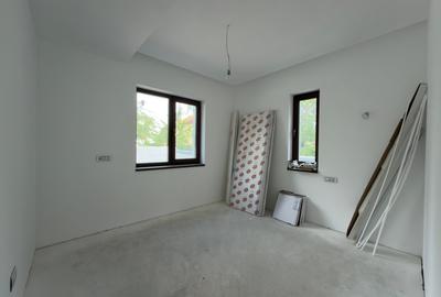 Casă cu 5 camere cu Teren 500 Mp în Pipera - 16