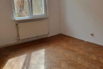 Garsonieră decomandată în Mărăței - 6