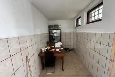 Spațiu comercial, de 356 mp, în Central - 9