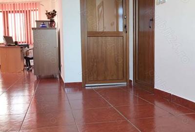 Casă cu 5 camere cu Teren 1193 Mp în Turda